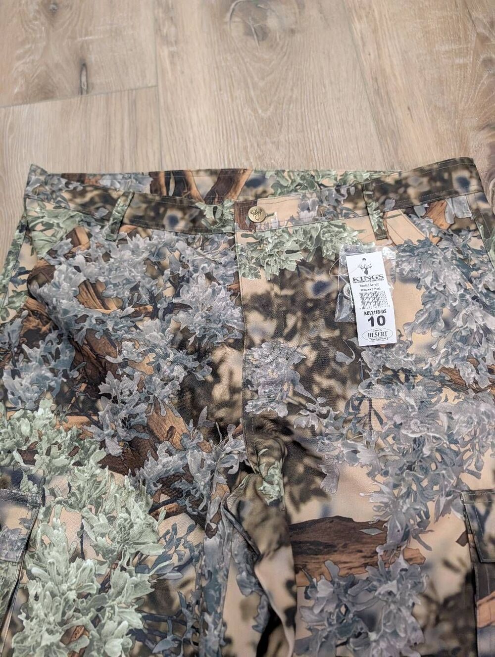 King’s Camo Desert Shadow Women’s Hunting Cargo Pants Size 10 NWT - Picture 3 of 15